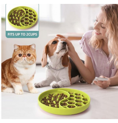 Dog Bowls, Silicone Pet Food Bowls with Suction Cups -  Light Green